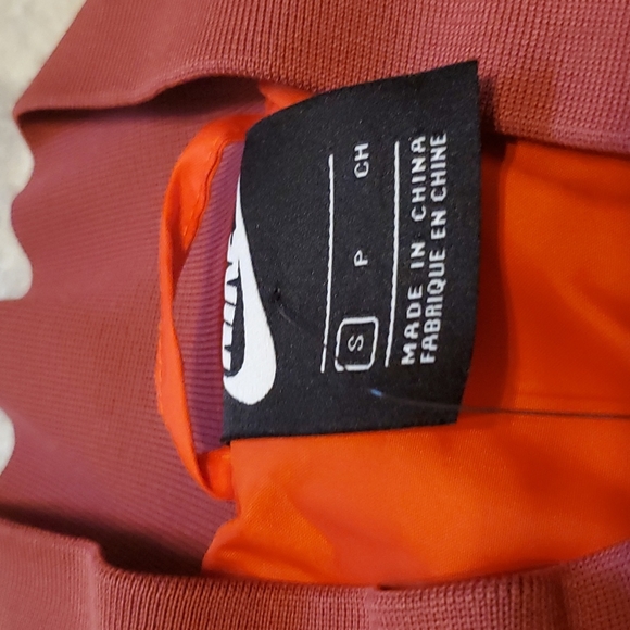 Nike Air Satin Quilted Thermore Jacket Women’s Size Small BV2877-661 - Picture 6 of 12